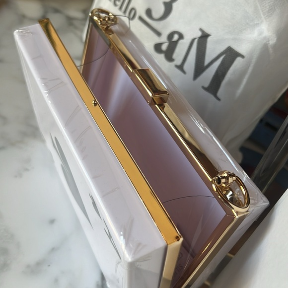 NWT Ace Playing Card clutch- only available at the exclusive club! - Picture 7 of 8